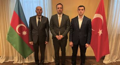 Bornova'ya Azerbaycan'dan 'kardeş' geldi.