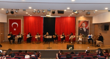 Çiğli Belediyesi THM korosundan unutulmaz konser