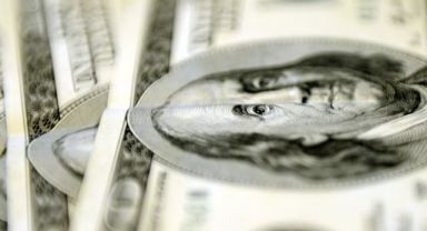 Dolar kuru beklentisi geriledi