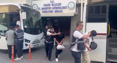 İzmir'de eş zamanlı 'Paket Operasyonu'... 64 gözaltı!