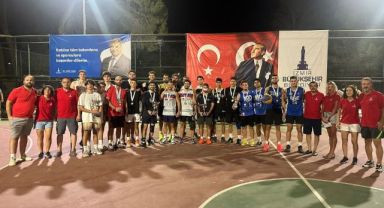 Sokak basketbolunda heyecan dorukta