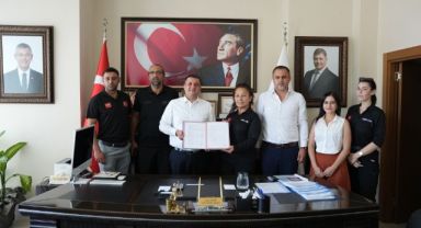 Torbalı'da imzalar can dostlar için atıldı