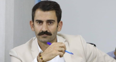 AK Partili Kişili'den koku tepkisi!