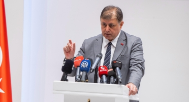 Başkan Tugay’ın o sözleri çarpıtıldı: Balıklar değil mikroorganizmalar taşındı!