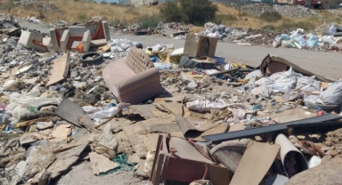 Bergama’da çöp krizi!