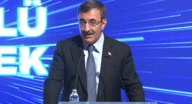Cumhurbaşkanı Yardımcısı Yılmaz’dan CHP Milletvekili Tuncay Özkan’a tepki