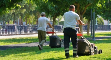 İzmir’in parklarında seferberlik