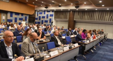 Afrika’nın incisi rotasını İzmir’e çevirdi