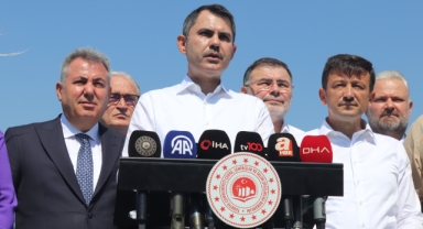Bakan Kurum'dan körfez açıklaması: İzmir körfezimiz ölmektedir