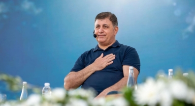 Başkan Tugay'dan mesaj seli: Dersime iyi çalıştım!