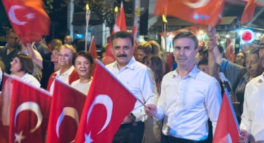 Dikili’nin kurtuluşu coşkuyla kutlandı