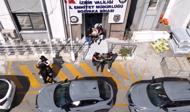 İzmir'de film gibi olay... Silahla vurdular sonra hastaneye götürdüler