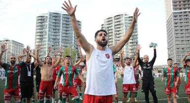 Karşıyaka'da Enes Nalbantoğlu rüzgarı