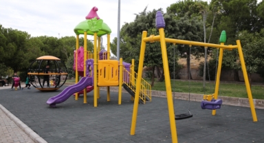 Konak’ın parkları yenileniyor