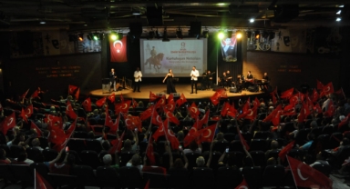Kurtuluşun notaları Karşıyaka’da yankılandı