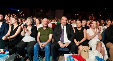 Seferihisar'ın doğum günü binlerle kutlandı