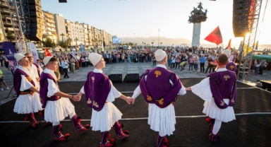 18’inci Uluslararası Balkanlılar Halk Dansları Festivali başladı