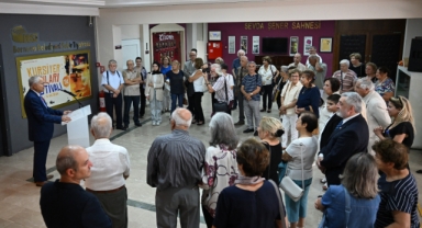 55. Yıl coşkusunu Bornova'da kutladı