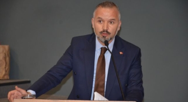 AK Partili Yıldız'dan Başkan Tugay'a salvo!