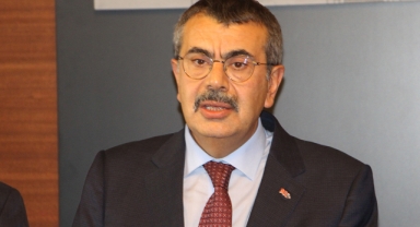 Bakan Tekin: Elazığ ve Malatya’da okullar bir gün tatil edildi