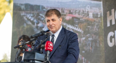 Başkan Tugay'dan Ödemiş'te birlik beraberlik mesajı: Kumpasları darmadağın edeceğiz!