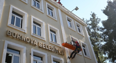 Bornova'da gerçeği aratmayan yangın tatbikatı