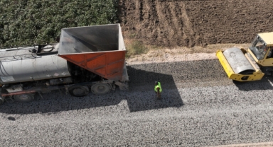 Büyükşehir'den 14 ilçede 200 kilometrelik ova yolu