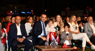 Çiğli’de Cumhuriyetin 101. yılında gurur ve coşku