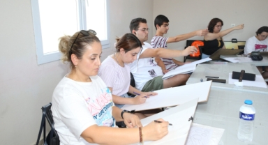 Çiğli'de meslek kursları tam gaz devam!