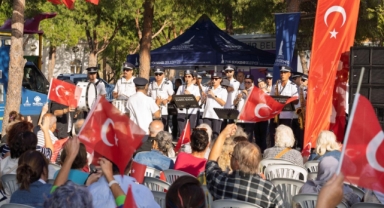 Cumhuriyet coşkusu Aliağa'da!