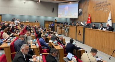 İzBB Meclisinde İstanbul protokolü tartışma yarattı!