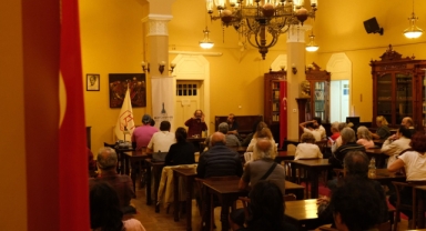 İzmir’de edebiyat dolu akşam