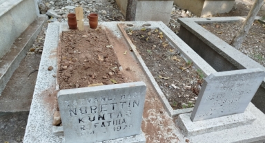 İzmir'de şoke eden olay... Mezardan kimliği belirsiz iki kişinin kemikleri çıktı!