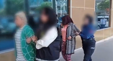 İzmir'de uyuşturucu operasyonu... 4 zehir taciri tutuklandı!