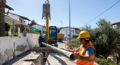 İZSU Çeşme’nin 30 yıllık su sorununu kökten çözüyor