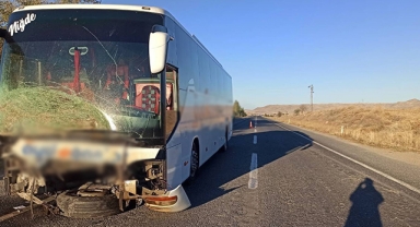 Niğde’de yolcu otobüsü ile otomobil çarpıştı: 1 ölü, 3 yaralı