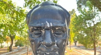 Vatandaşlardan çağrı: Atatürk’e böyle mi sahip çıkacaksınız?