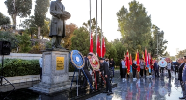 Başkan Önal Öğretmenler Günü’nü kutladı