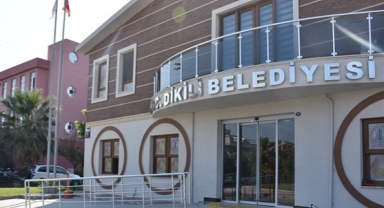 Bu binalar neden yıkılamıyor? Dikili’de kaçak ve ruhsatsız yapılar Sayıştay’a takıldı
