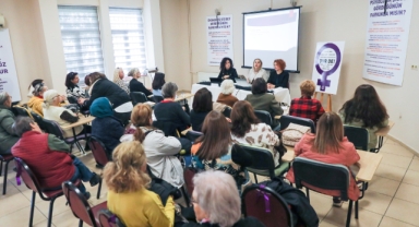 Buca’da “Kadına Yönelik Şiddet ve Toplumsal Cinsiyet” paneli