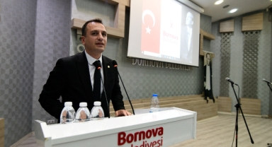 Büyük Önder Bornova’da anıldı: Onun yolunda yürümekten gurur duyuyoruz!