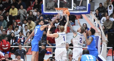 FIBA Şampiyonlar Ligi: Aliağa Petkimspor: 56 - Unicaja: 108