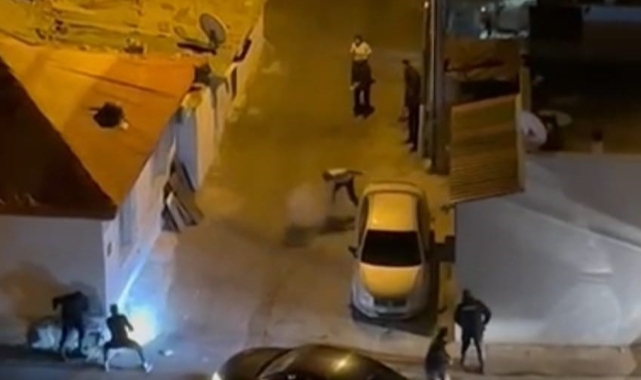 İzmir'de sokak ortasında dehşet... Pompalı tüfekle yaralama!