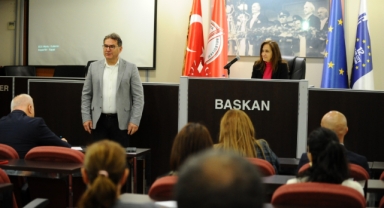 Karşıyaka’da hizmet kalitesi dünya standartlarına taşınacak