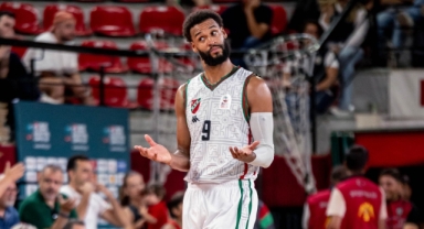 Karşıyakalı James Webb, top çalma istatistiğinde zirvede