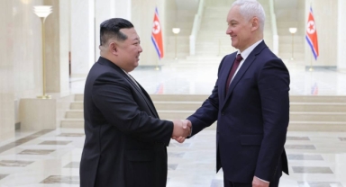 Kuzey Kore lideri Kim'den yaptığı resmi temaslarda önemli mesajlar