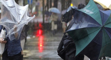 Meteoroloji’den İzmir’e uyarı... Kuvvetli yağış ve fırtına geliyor!