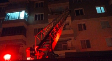 Not bırakıp evi ateşe verdi: 1’i çocuk 2 ölü