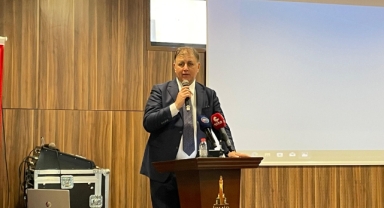Tugay 'Sağlık Çalıştayı'nda konuştu: Kelle koltukta mücadele ediyoruz!