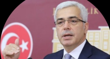 İzmir Milletvekilinden flaş istifa kararı!